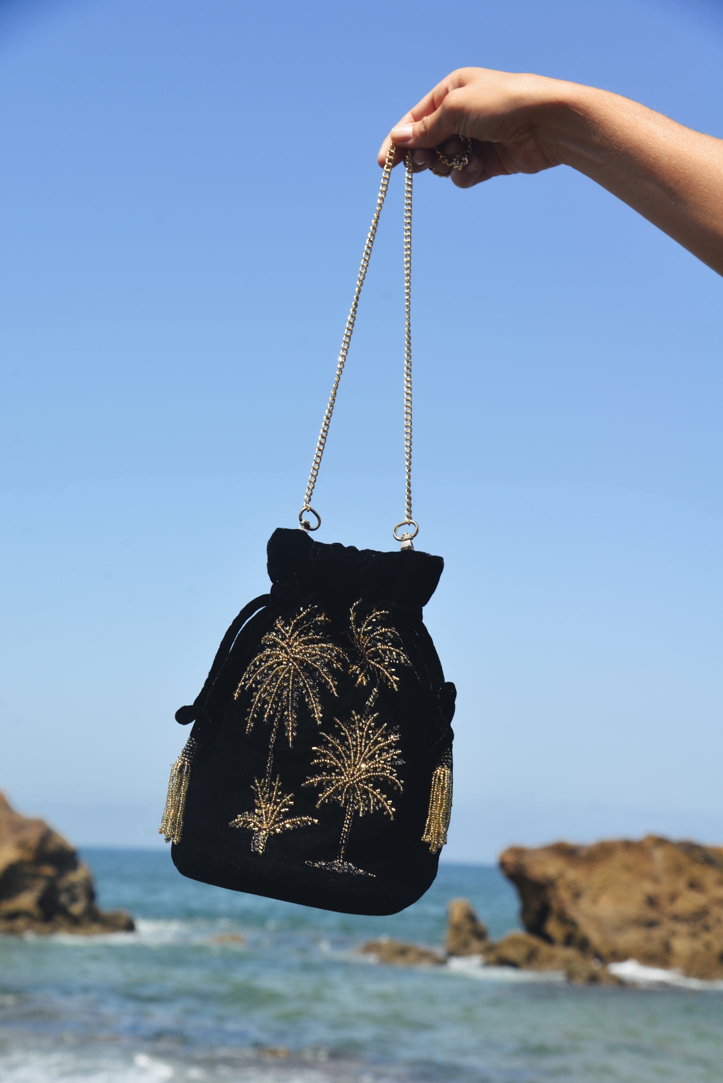 APHELIOS CROSS BAG BLACK