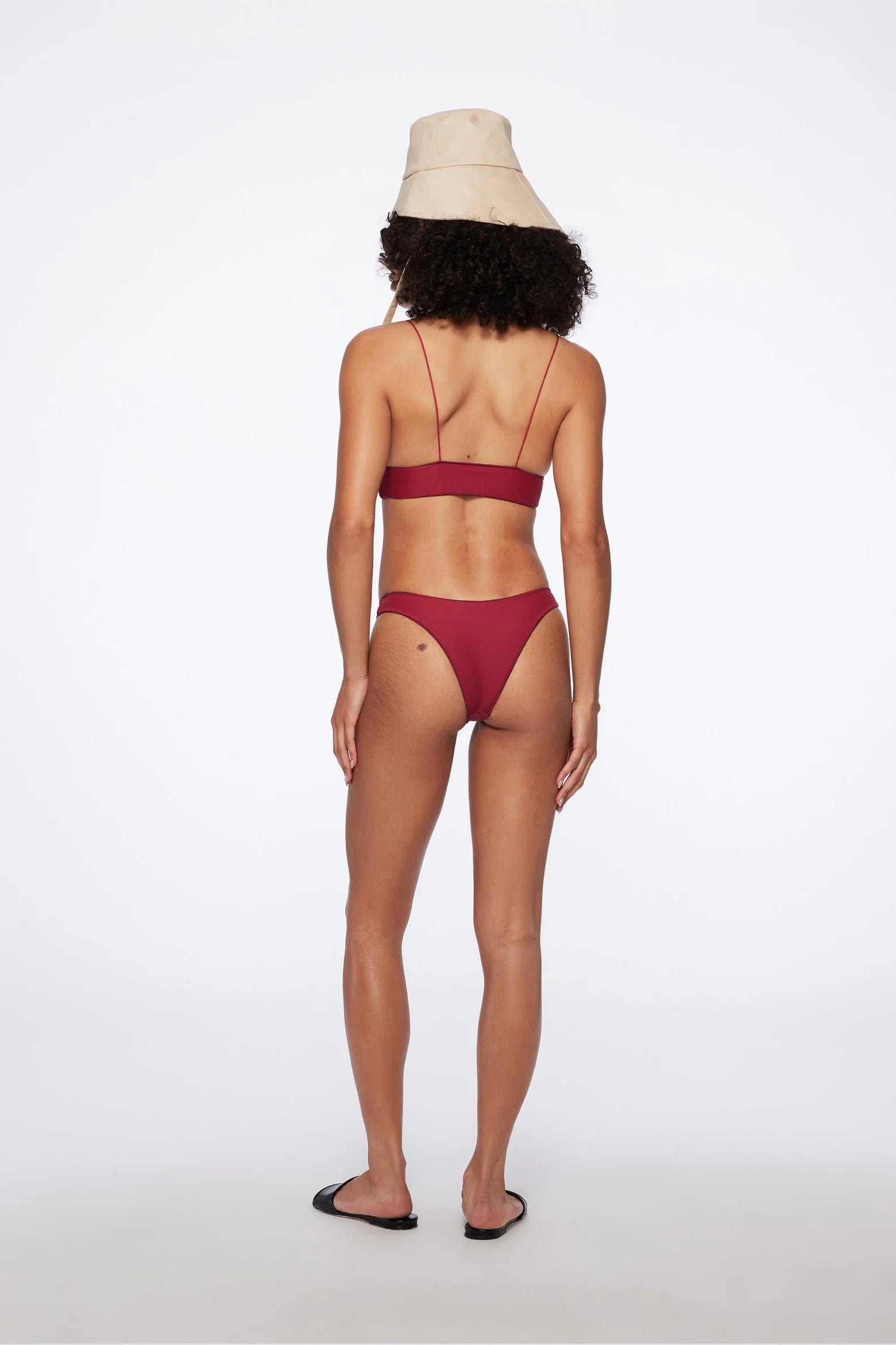 Curve Bottom