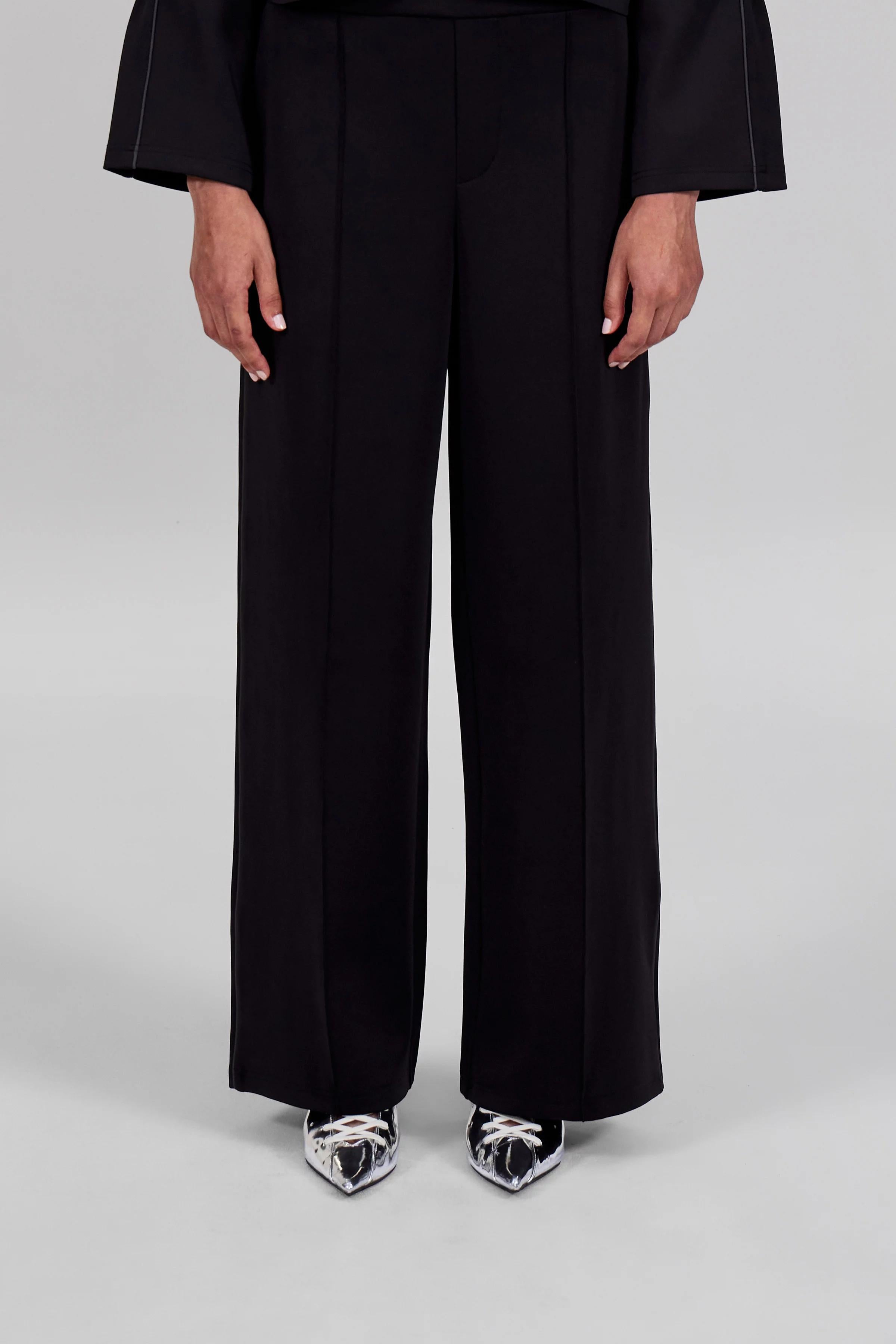 DAHLIA BLACK JOGGING