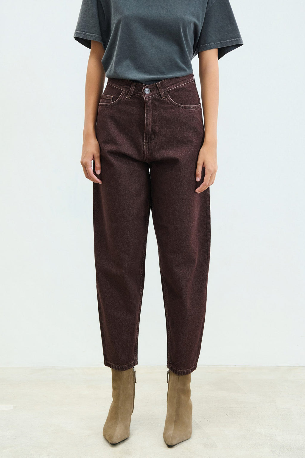 LIMA SLOUCHY MOM