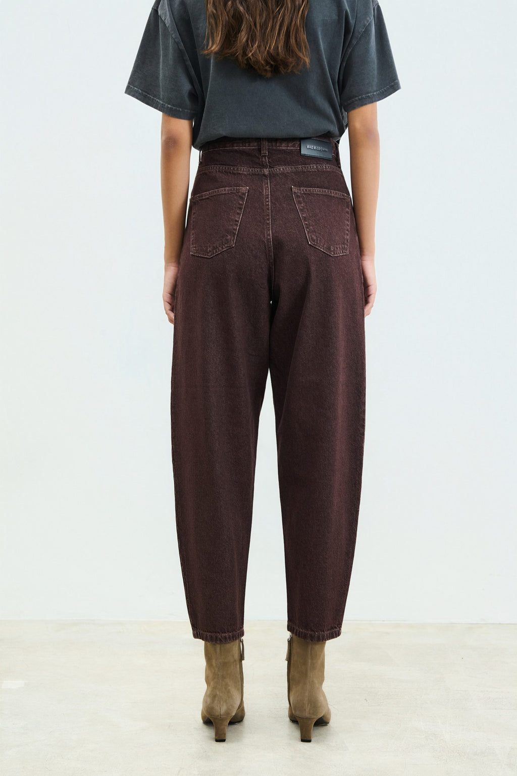 LIMA SLOUCHY MOM