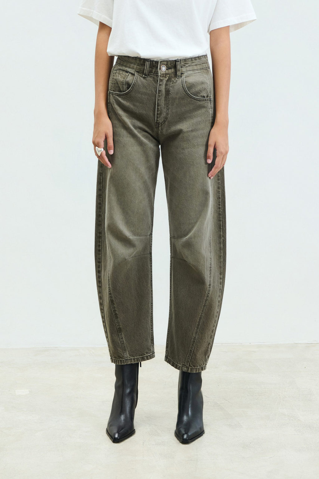 LIMA SLOUCHY MOM