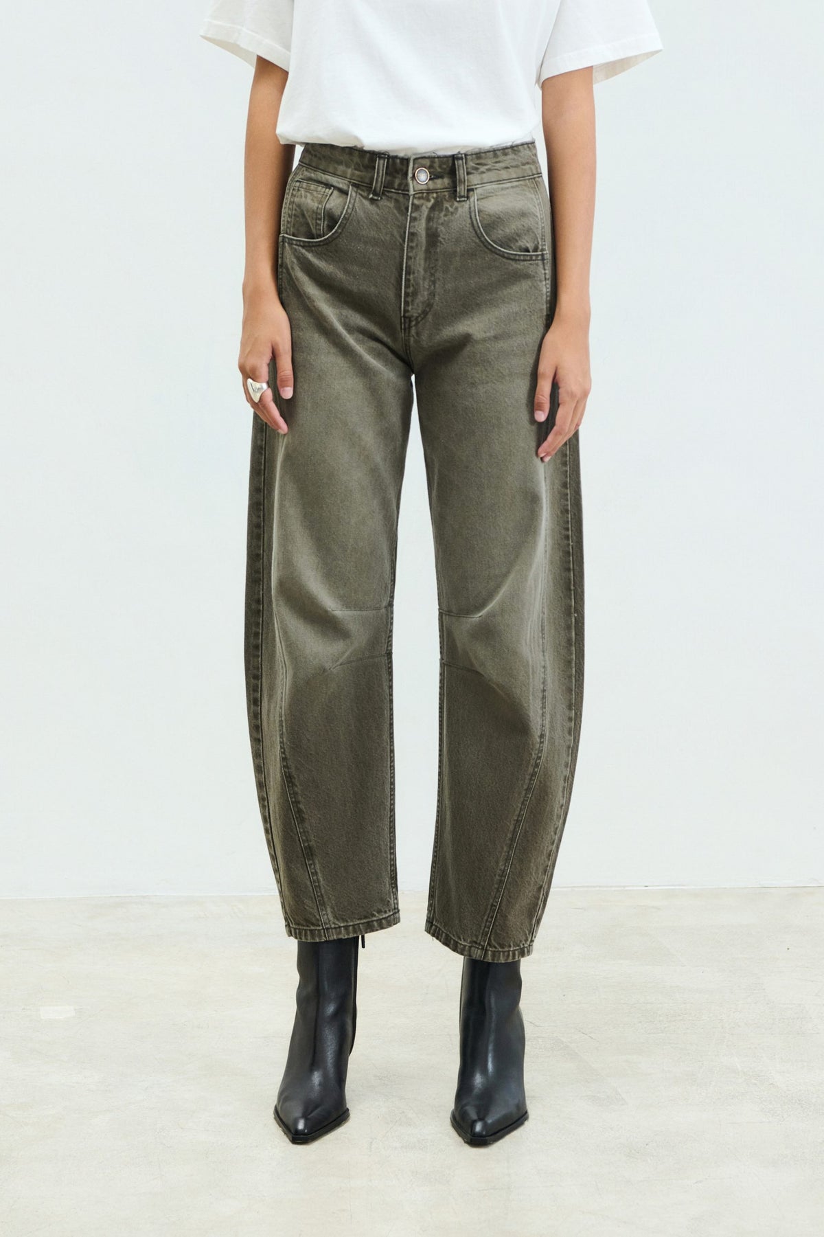 LIMA SLOUCHY MOM