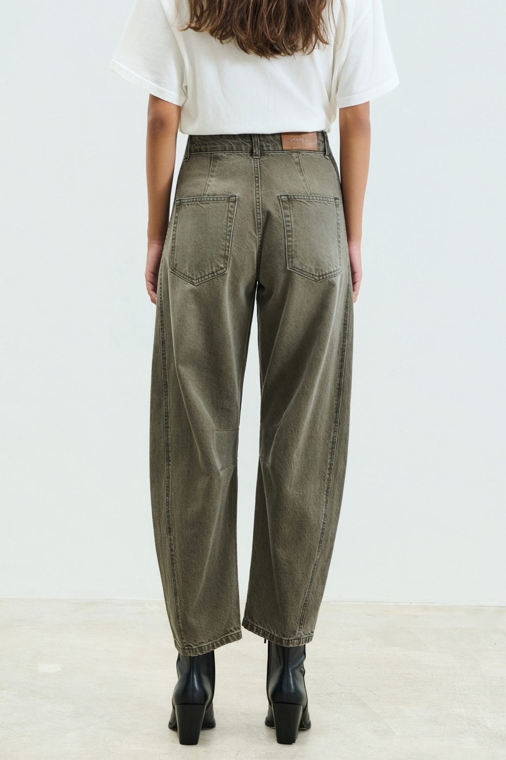 LIMA SLOUCHY MOM