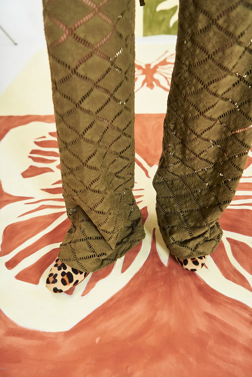 MOONLIGHT DANCING PANTS OLIVE