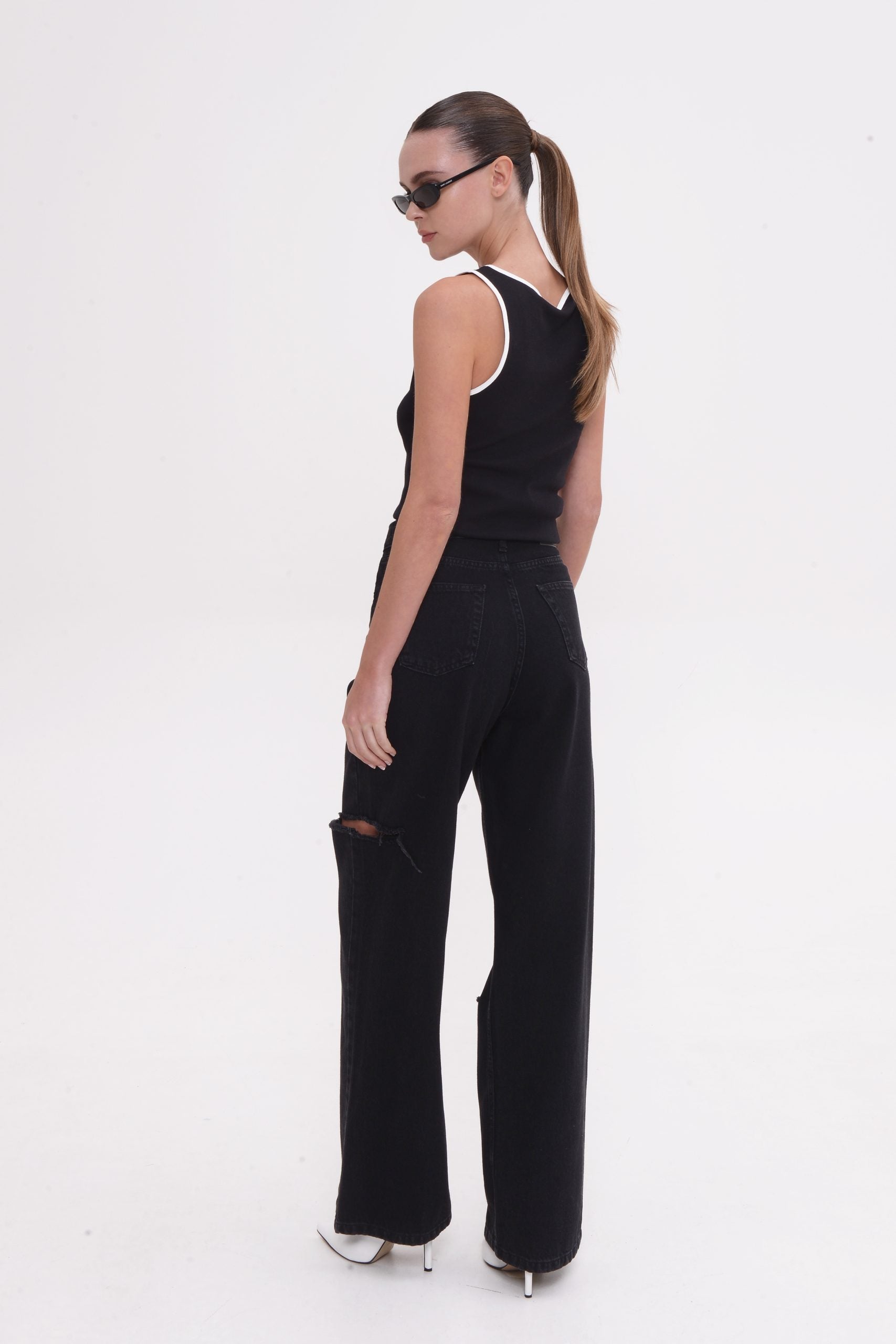 EMMA BLACK