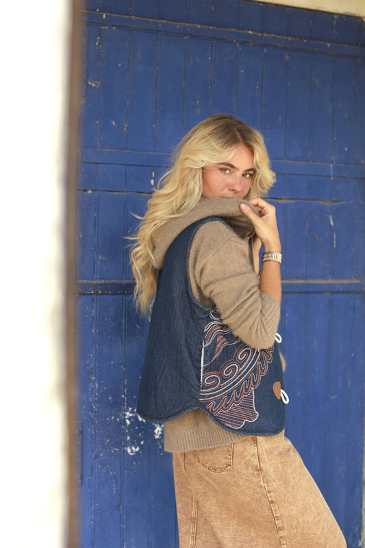 NELLY GILET